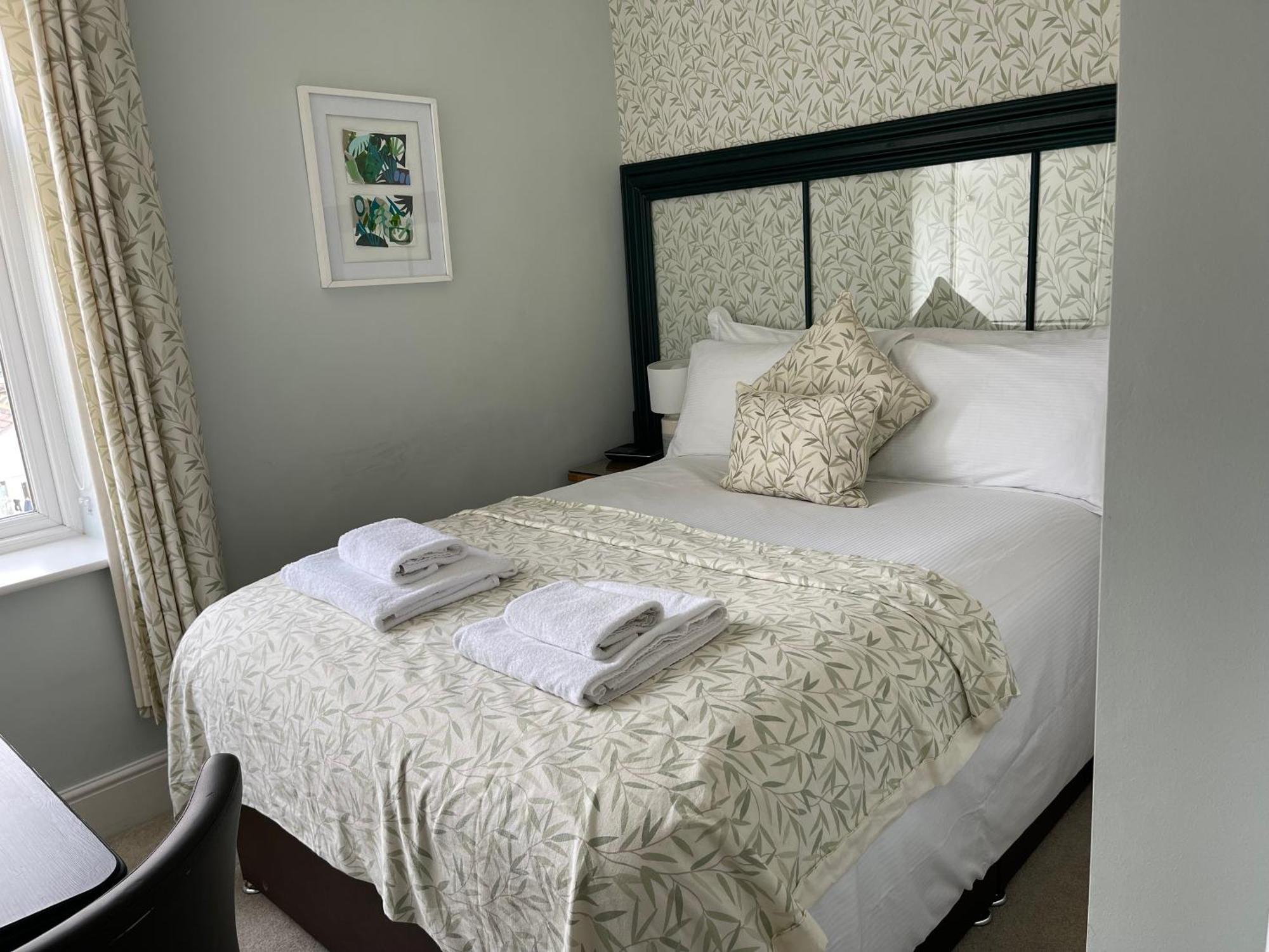 Artists' Cottages ฮาร์โรเกต ภายนอก รูปภาพ